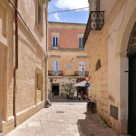 Elena * Lecce